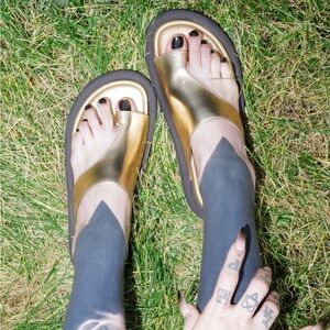 Kat Von D Gold and Black POE Sandals brand new in box